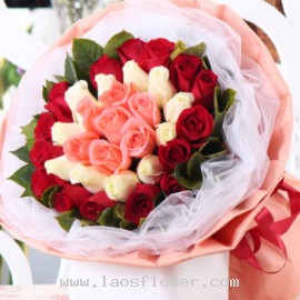 33 Roses Bouquet